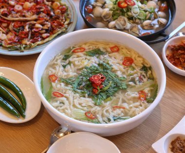 Doğa ve şehir manzarası 