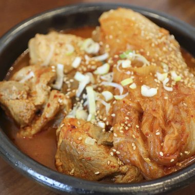 Doğa ve şehir manzarası 