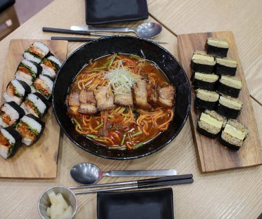 Doğa ve şehir manzarası 