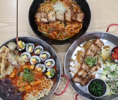 Doğa ve şehir manzarası 