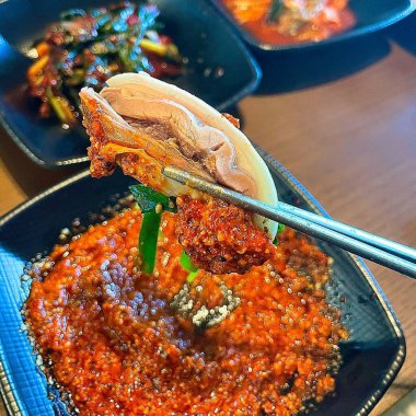 Doğa ve şehir manzarası 