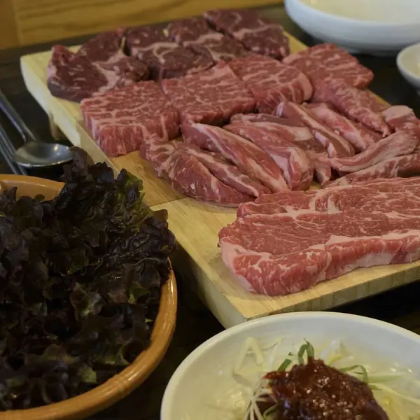 Doğa ve şehir manzarası 