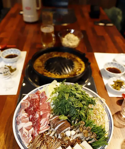 Doğa ve şehir manzarası 