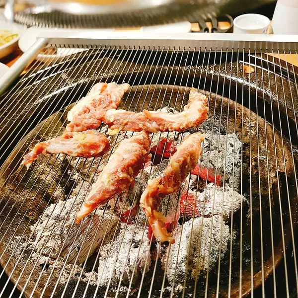 Doğa ve şehir manzarası 