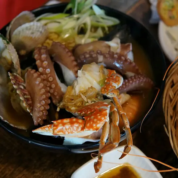 Doğa ve şehir manzarası 