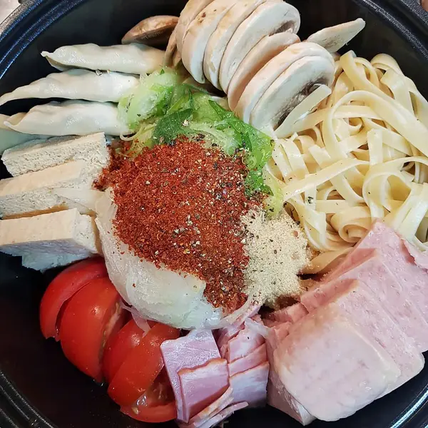 Doğa ve şehir manzarası 