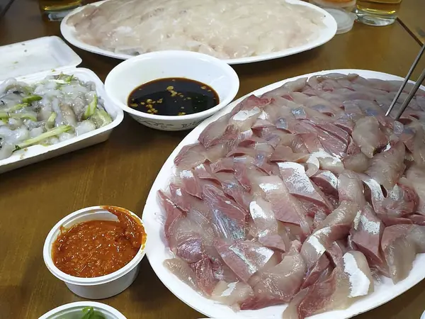 Doğa ve şehir manzarası 