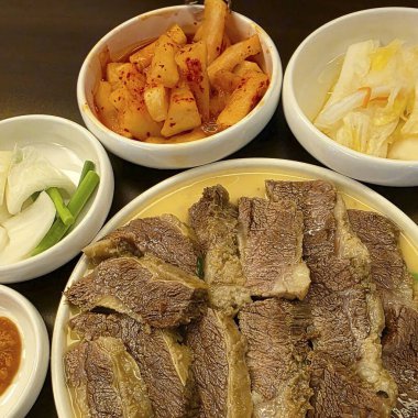 Doğa ve şehir manzarası 