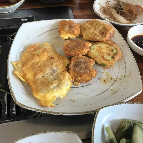 Doğa ve şehir manzarası 