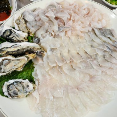 Doğa ve şehir manzarası 