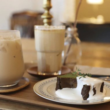 Doğa ve şehir manzarası 