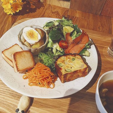 Doğa ve şehir manzarası 