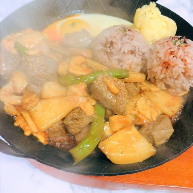 Doğa ve şehir manzarası 