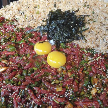 Doğa ve şehir manzarası 