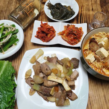 Doğa ve şehir manzarası 