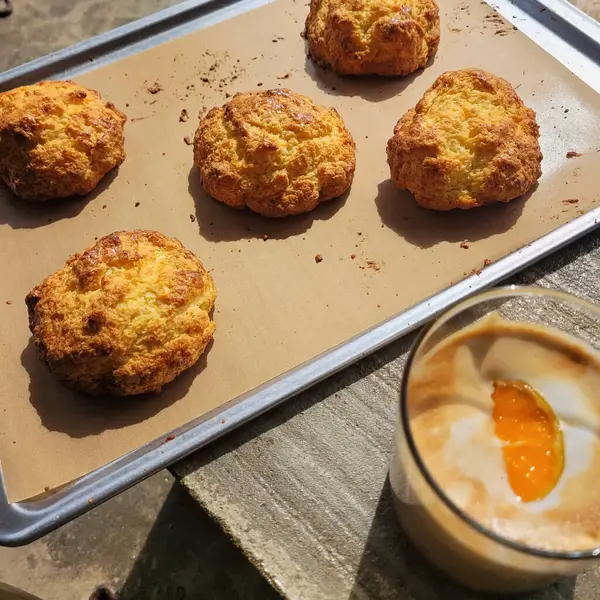 Doğa ve şehir manzarası 