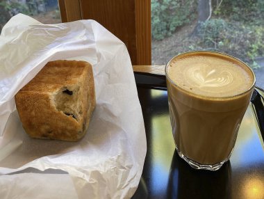 Doğa ve şehir manzarası 