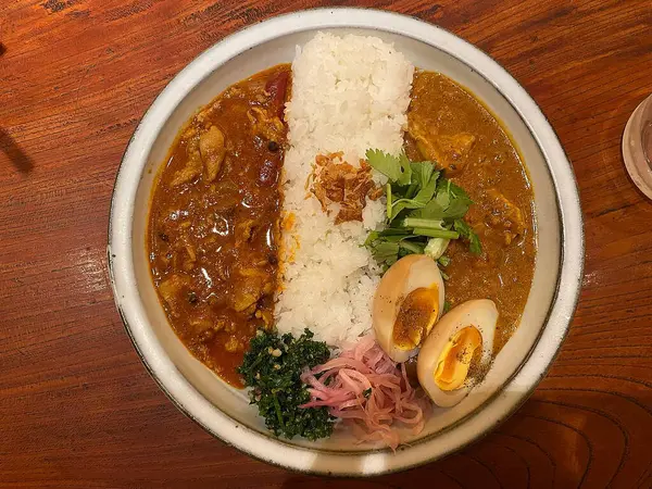 Doğa ve şehir manzarası 