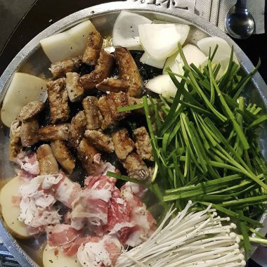 Doğa ve şehir manzarası 