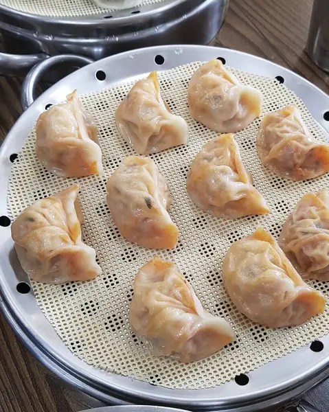 Doğa ve şehir manzarası 