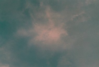 Bulutlu güzel gökyüzü