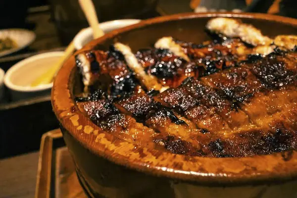 Lezzetli Asya yemeklerinin yakın görüntüsü