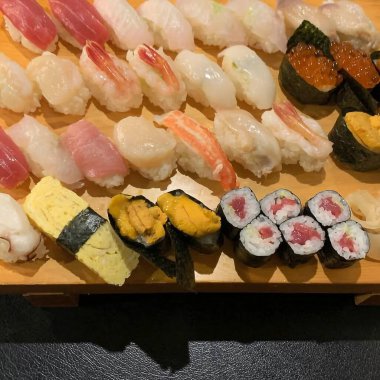 Japon yemeği suşisi.