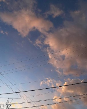 yüksek voltaj kulesi, elektrik direği