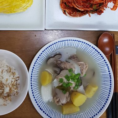 Lezzetli Asya yemeklerinin yakın görüntüsü