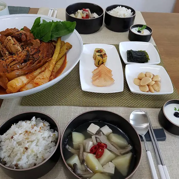 Kızarmış balığın mutfak fotoğrafı.