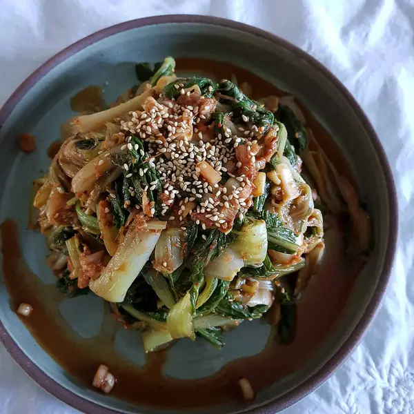 Lezzetli Asya yemeklerinin yakın görüntüsü