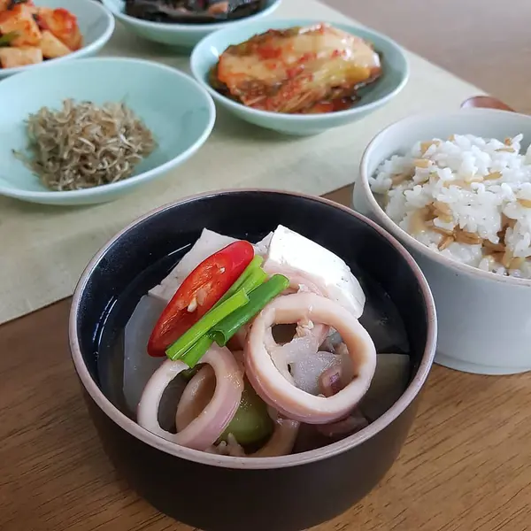 Kore yemeği - pirinç ve kimçi