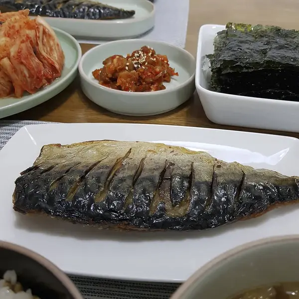 Geleneksel Kore yemekleri, kimchi.