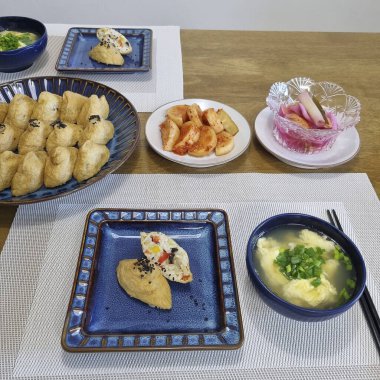 Geleneksel Japon yemekleri. Hamur tatlısı.