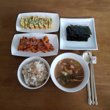 Kore yemeği pirinç çorbası, Kore pirinç çorbası.