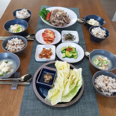 Kızarmış pilavın mutfak fotoğrafı.