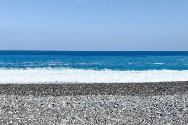 Akdeniz kıyıları.