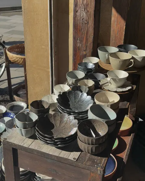 farklı seramik kaseler