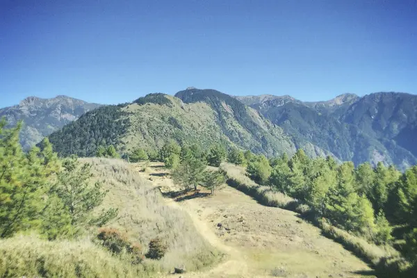 Dağların güzel manzarası