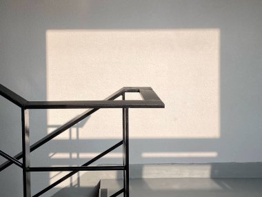 Modern apartmanın içinde.