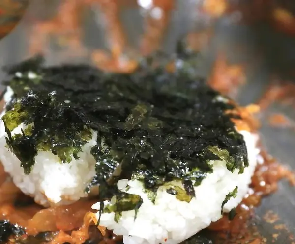 Kore yemeği, pirinç, siyah pirinç.