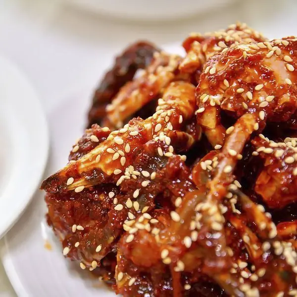 Kore yemeği tavuk pilav ve susam.