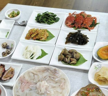 Bir yemeğin yakın plan görüntüsü.