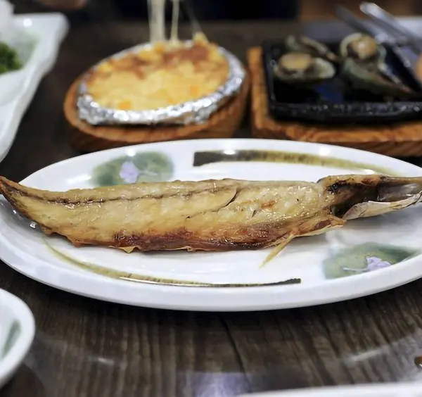 Lezzetli Asya yemeklerinin yakın görüntüsü