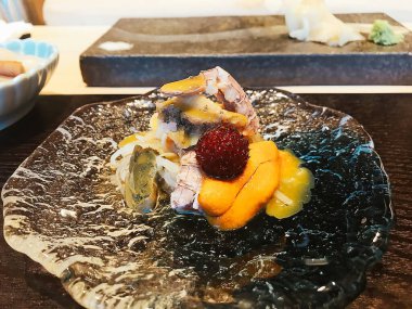 Bir yemeğin mutfak fotoğrafı.