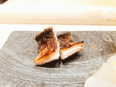 Japon mutfağı, suşi, manzarayı kapat.