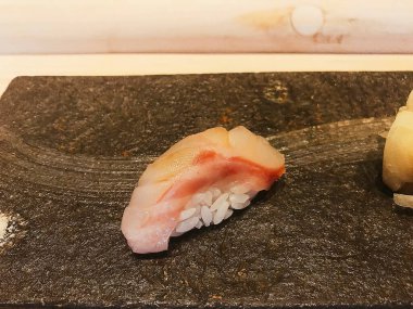 Lezzetli Asya yemeklerinin yakın görüntüsü