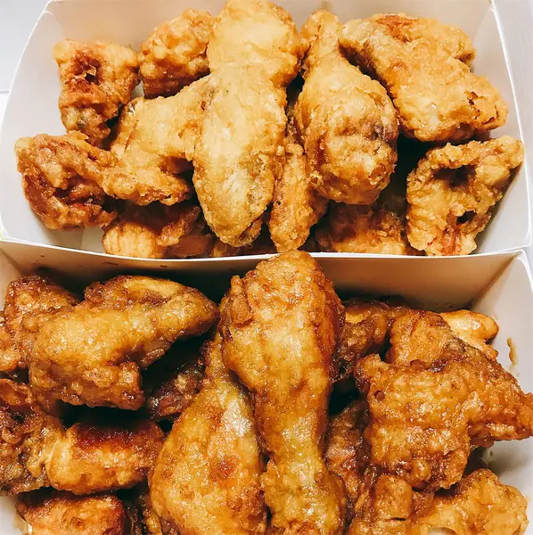 Lezzetli Asya yemeklerinin yakın görüntüsü