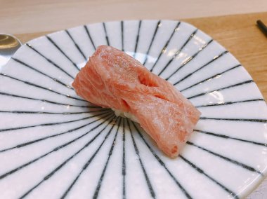 Taze somon balığı.