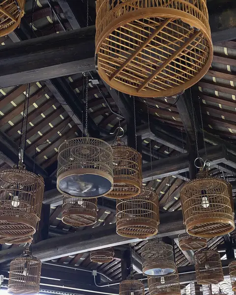 asılı ahşap tavan bambu bambuyla.